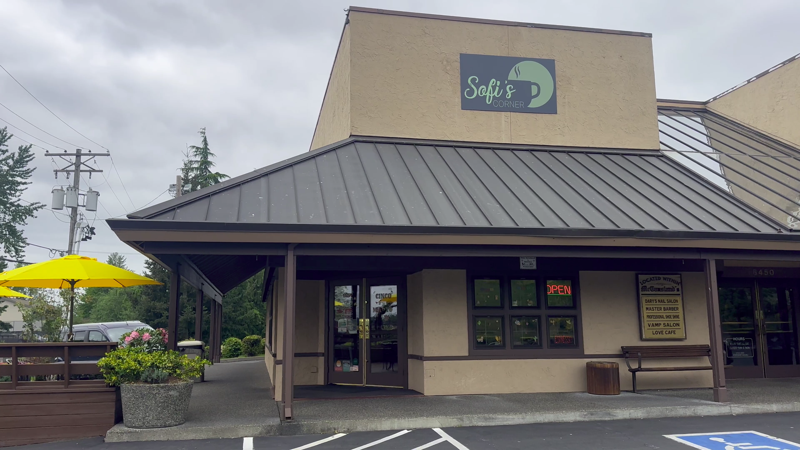 Sofi's Corner Cafe